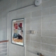 Instalación de punto de acceso WiFi profesional en interior — proyecto de oficina